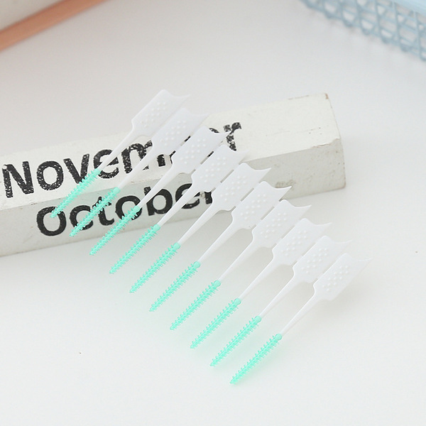 Orthodontic silicone interdental brush