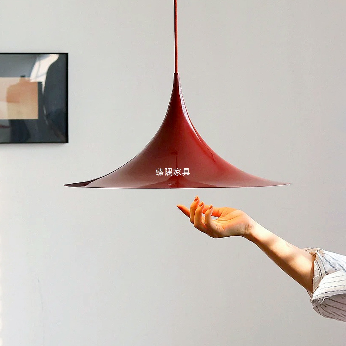 Diseñador de modelo minimalista nórdico moderno minimalista lujo bar restaurante mecedor GUBI bufón lámpara led