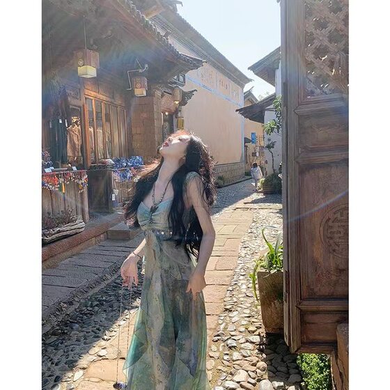 French Style Forest Floating Summer Elegant Vacation Sling dress Sing Dyed Summer New Waist Skirt New Fashion