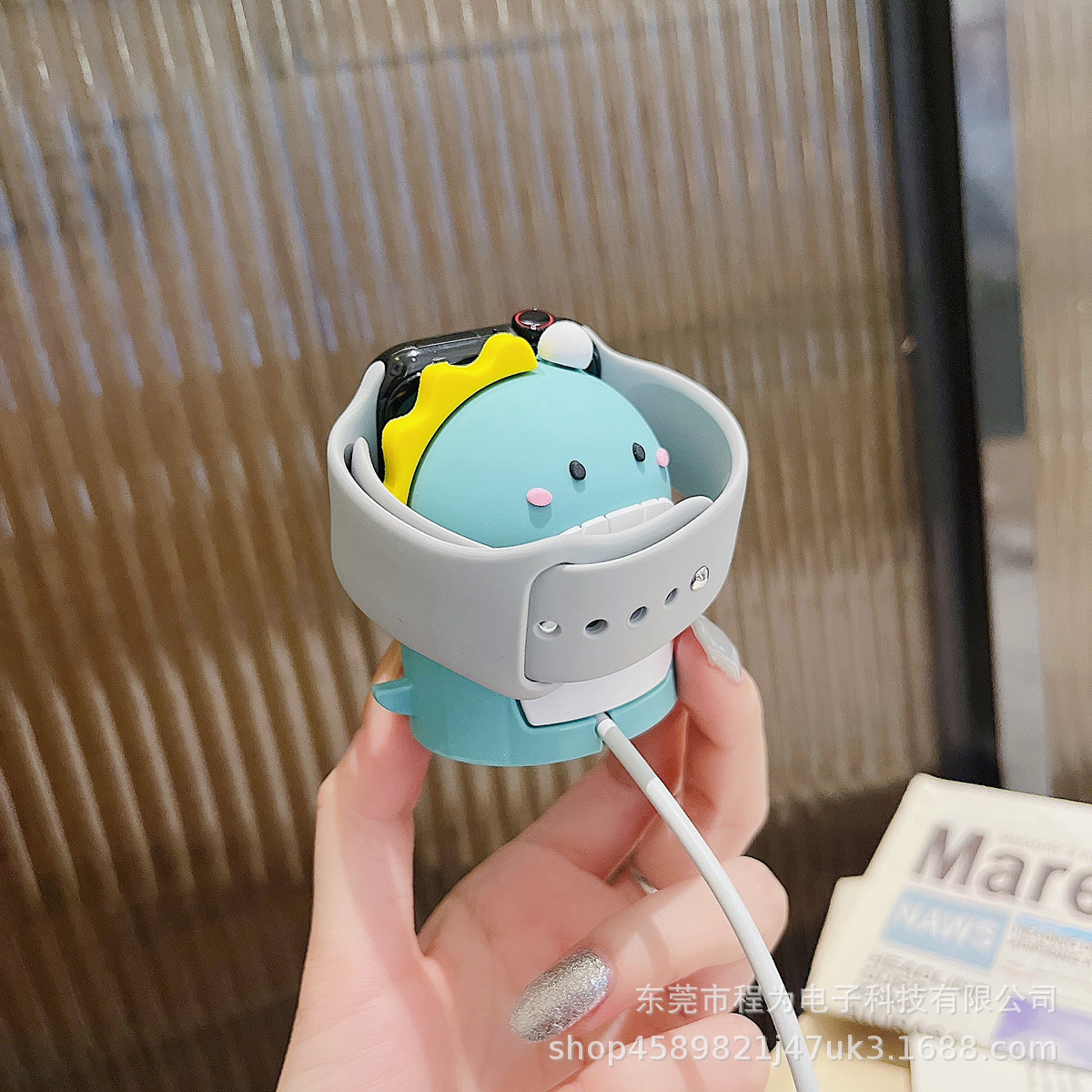 모에 드래곤베이스 + 라인 보호 슬리브