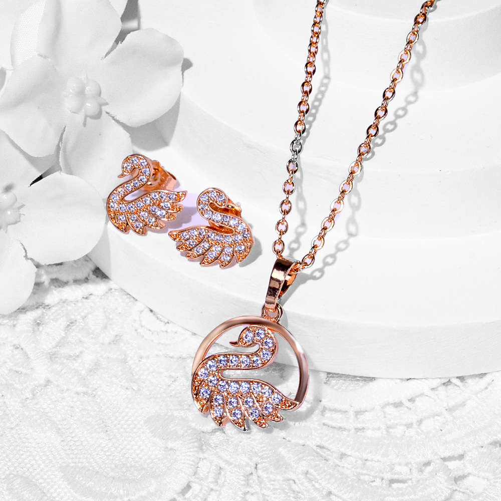 Nuevas opciones transfronterizas de diseño de moda de cobre de zinc pendientes de piedra collar conjunto de joyas pendientes de joyas de mujer