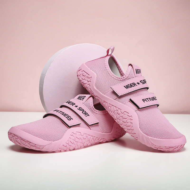 Zapatos deportivos y de fitness cuidadosamente seleccionados, entrenamiento de levantamiento de pesas, sentadillas de sumo, zapatos de peso muerto, zapatos de yoga para practicar piernas, zapatos de conducción casuales para hombres y mujeres