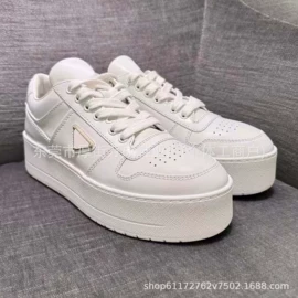 乐福鞋;女式运动单鞋;运动休闲鞋