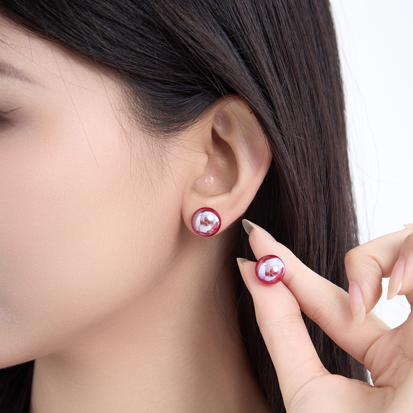 Xuping imitación de perla sirena roja perlas pernos de orejas mujeres temperamento dulce simple estilo coreano aretes geométricos redondos al por mayor