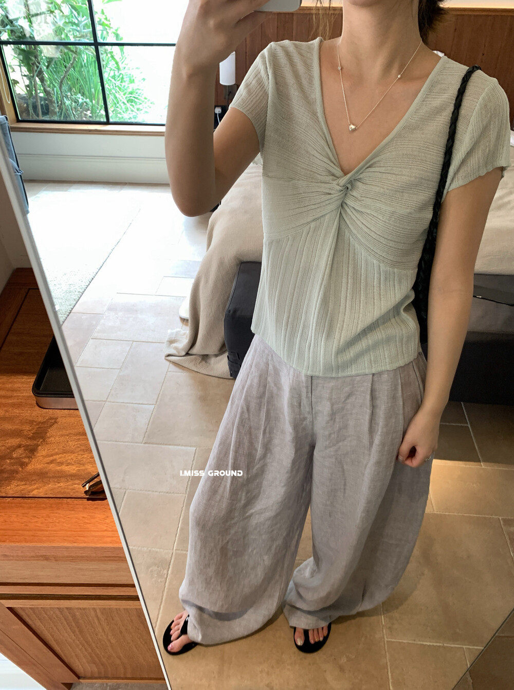 Áo thun nữ tay ngắn cổ V xoắn nút phong cách Pháp, chất liệu linen mềm mại — xanh đậm, Xanh nước biển, hồng nhạt, bạc hà xanh chi tiết 26