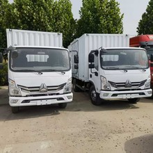 出口重汽单排厢式货车 豪沃5.2米轻型载货运输车 两轴箱货车