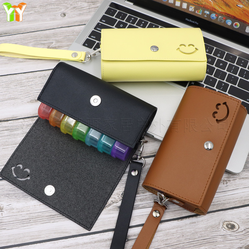 跨境热卖便携旅行药物收纳包带挂绳 急救药丸分装瓶套 药盒收纳包