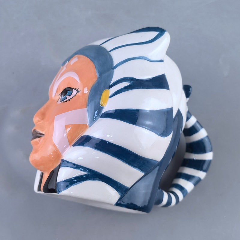 Muñeca de cerámica creativa de animación taza de regalo de cumpleaños avatar de personaje taza de agua de oficina 3D taza de café pintada a mano