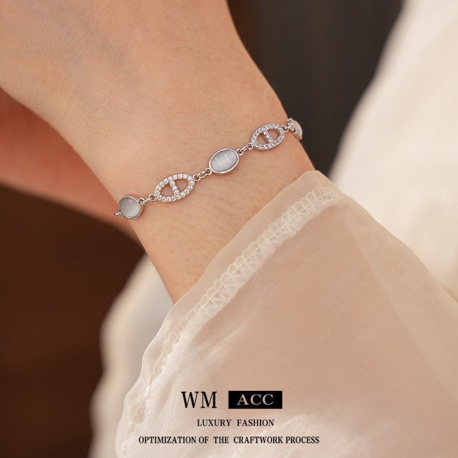 Brazalete de nariz de cerdo de piedra de diamante oval ojo de gato 2025, nuevo nicho de pulsera de alta calidad, joyería de moda versátil