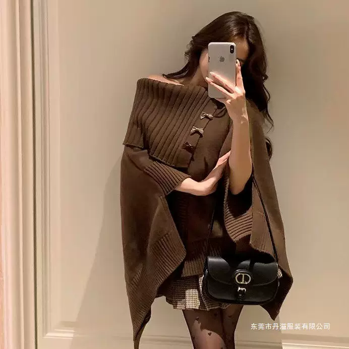 慵懒风毛衣女秋冬款宽松时尚不规则设计一字肩披肩斗篷针织衫上衣