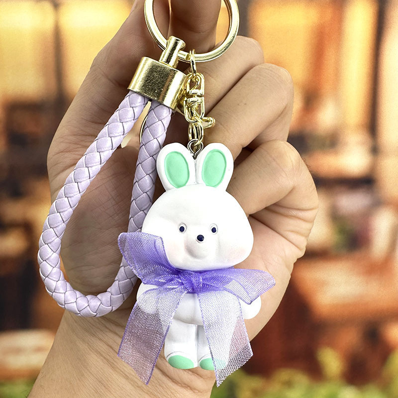 Nueva resina de lana oso llavero mujeres exquisito coche mochila colgante par moda bolsa colgante pequeño regalo