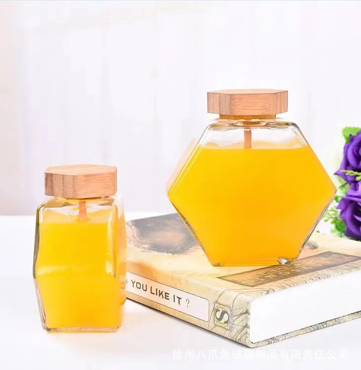 现货蜂蜜瓶竹木盖透明六角玻璃瓶带搅拌棒密封蜂蜜分装瓶量大询价