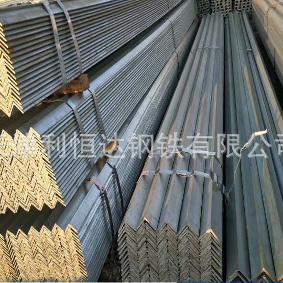 高锌层热镀锌角钢110*110*7 100*8热浸锌角钢 天津镀锌角钢销售