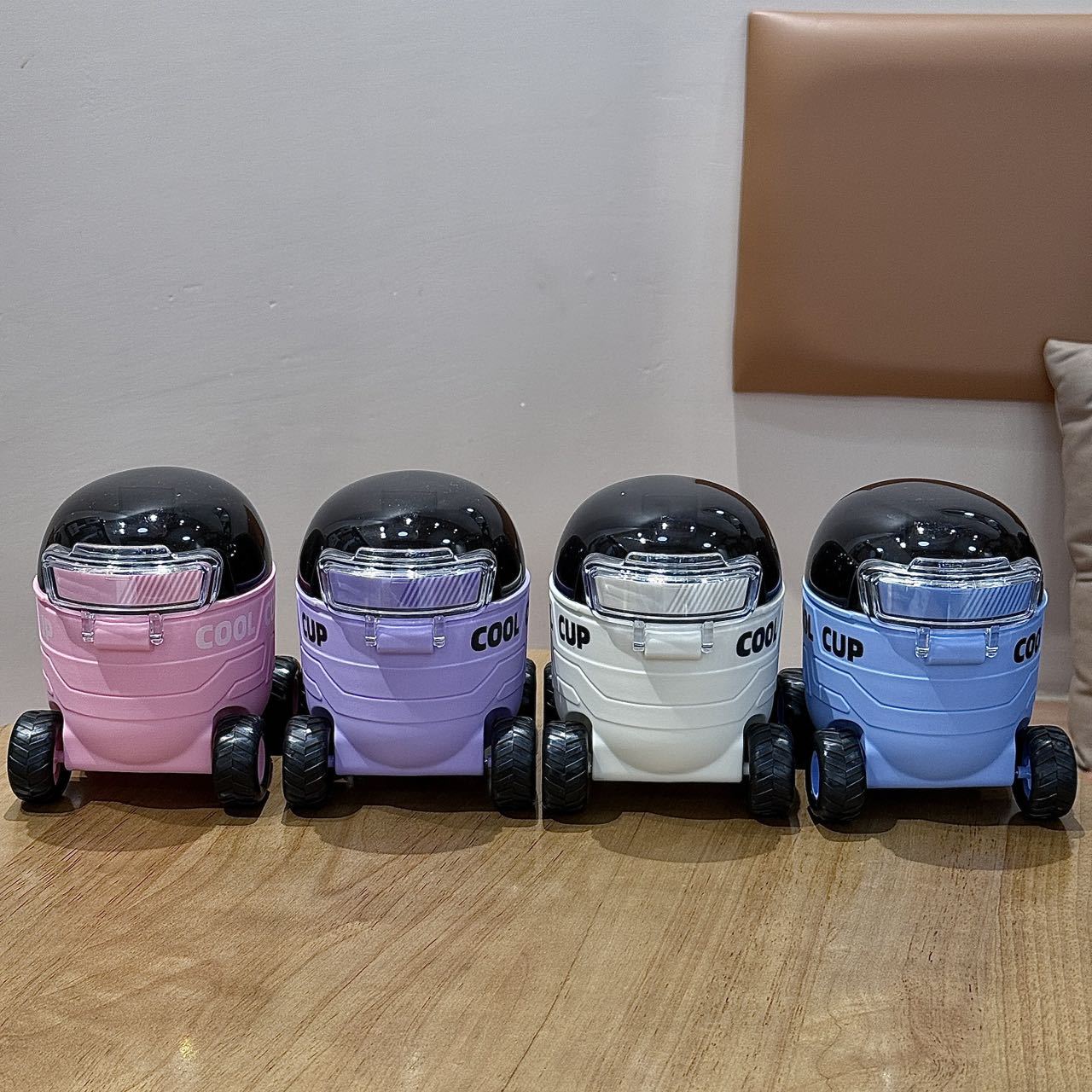 h2uTiviiztSHn2aJjQ1VWrJ5OeSaoZxoYNJS