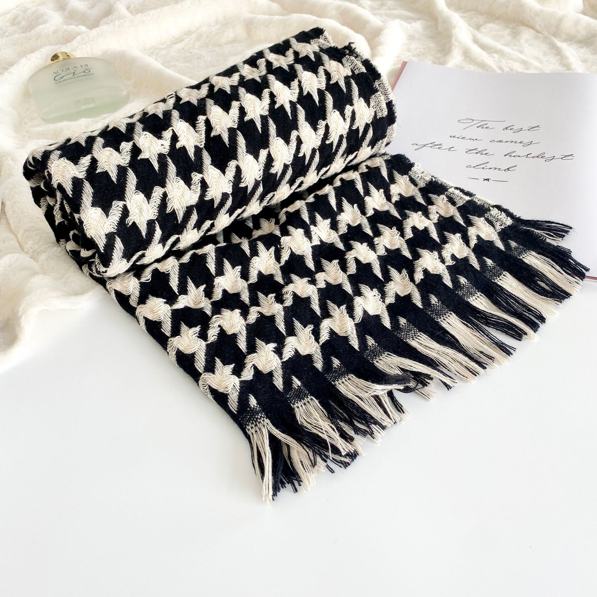Fashion Style Women's Fashion Houndstooth Polyester Scarf