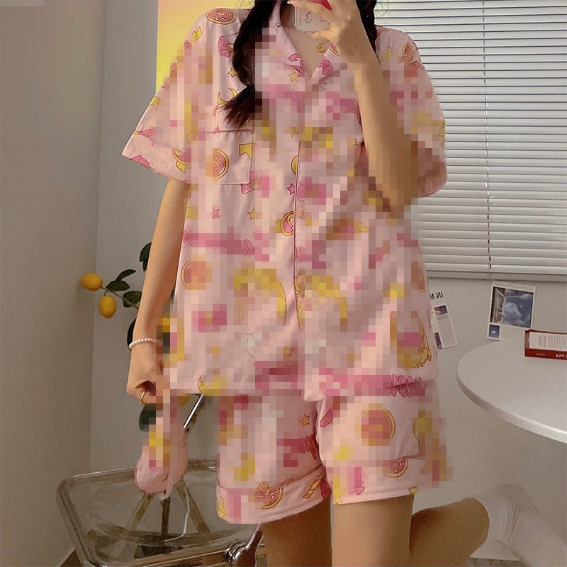 Pijamas de verano de las mujeres pantalones cortos de manga corta dulce de dibujos animados lindo estudiante casual ropa de casa se puede usar fuera de traje de dos piezas
