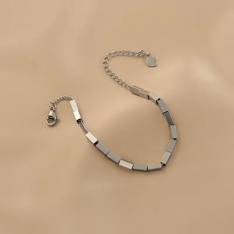 SL073 (3)
