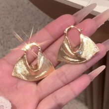 �~�Ͻ��� �͹����X�L��������Ů���Ԫ��ض��h�F���߼��ж��