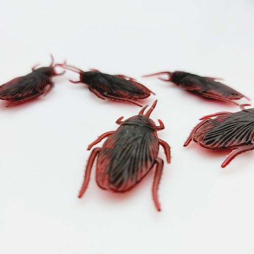 P1114A Prank Simulation Cockroach Silicone Fake Cockroach King Magic Scary Children's Toy