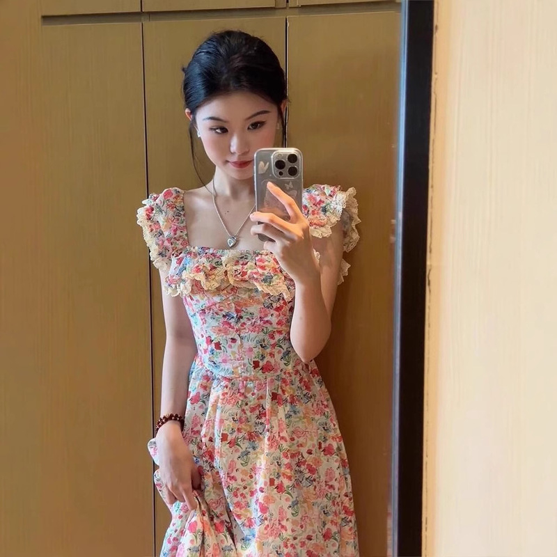 碎花方领连衣裙女夏季新款沙滩裙修身显瘦海边度假休闲法式长裙子|undefined