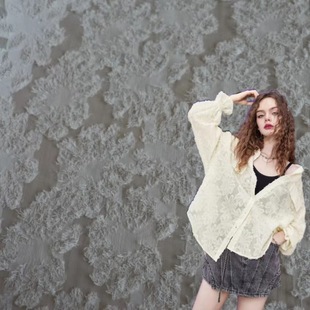 ë�q�������ѩ�� ����Ů�b�B��ȹͯ�b���b�h������