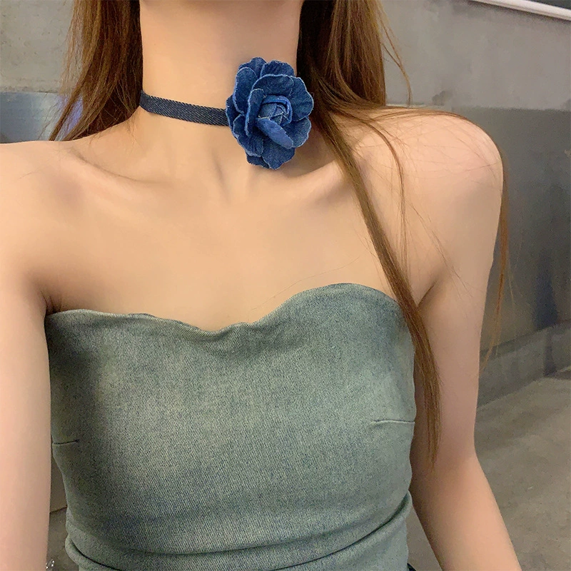 Retro mountain tea contains rose, brand necklace, black chain for key bag , choker