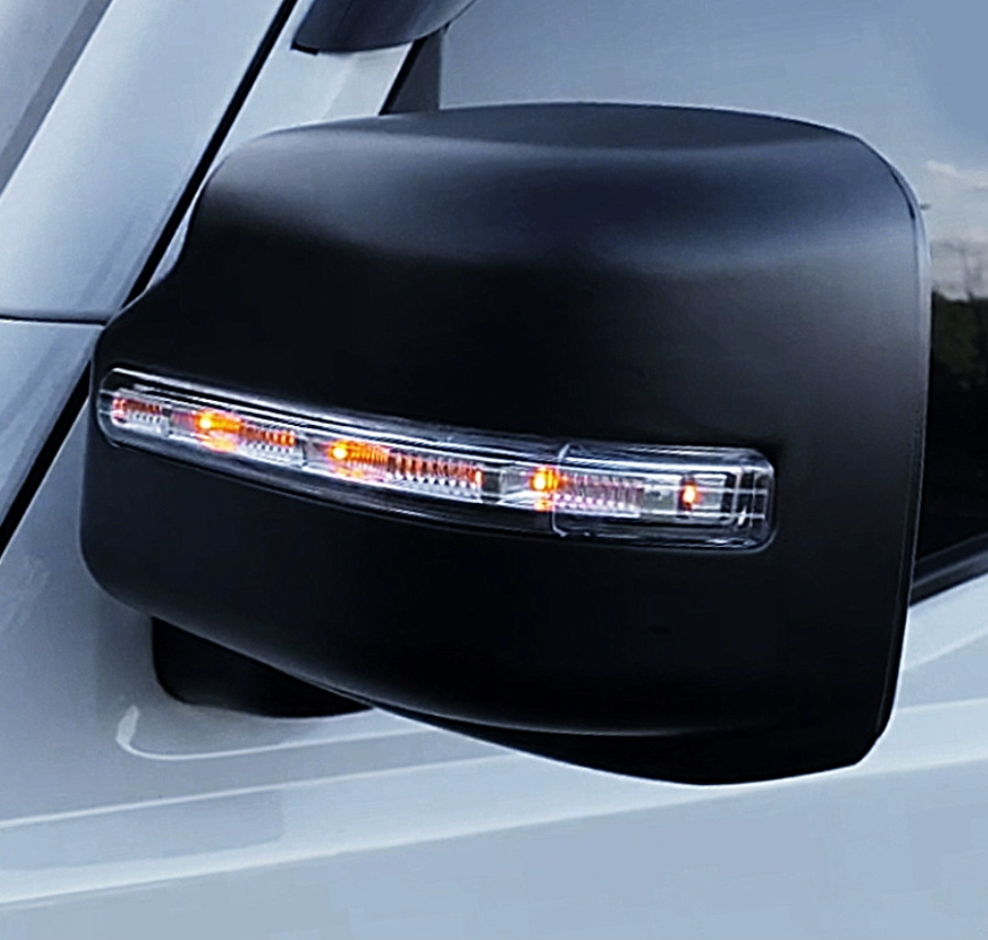 Suitable for 2019-2024 new Jimny JB74 rearview mirror modified exterior parts LED turn signal rearview mirror cover