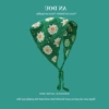 Dark green daisy