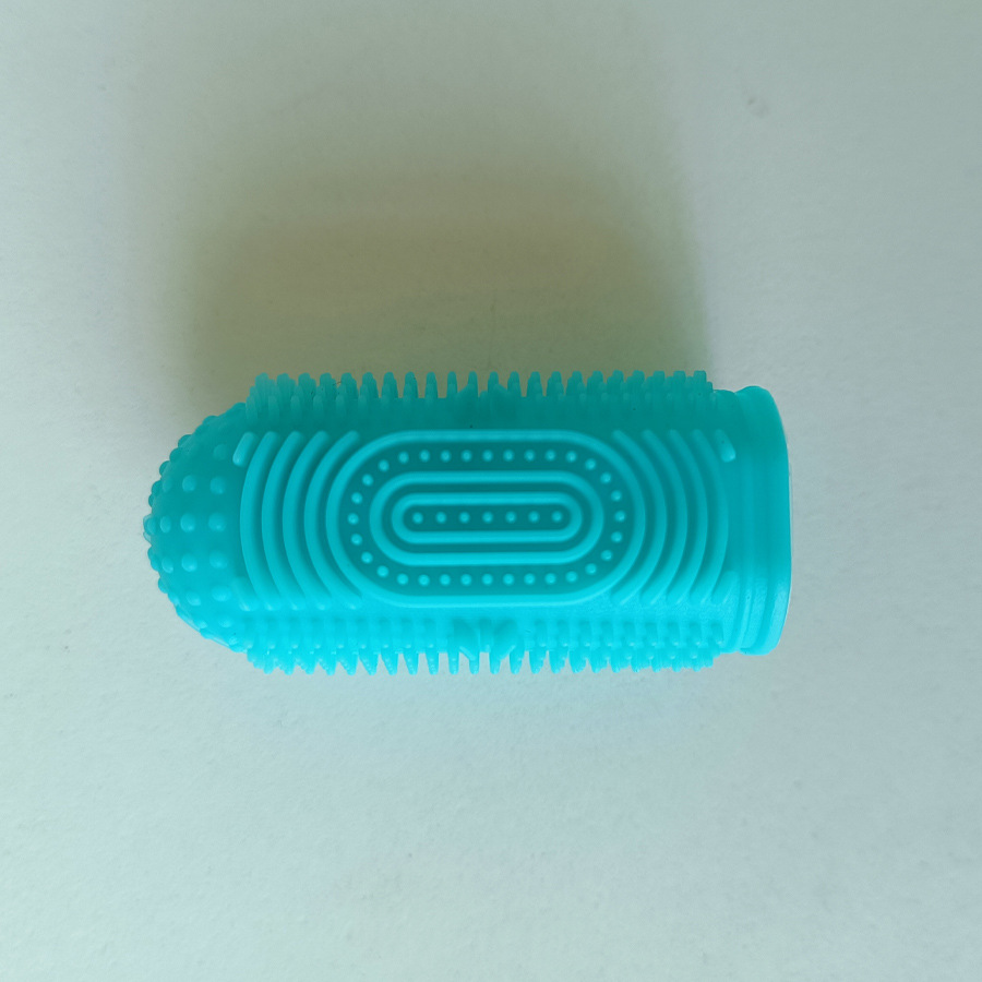 Pet dedo cepillo de dientes cepillo de dientes de silicona personalizado perro gato 360 ° sarro oral productos de limpieza y cuidado
