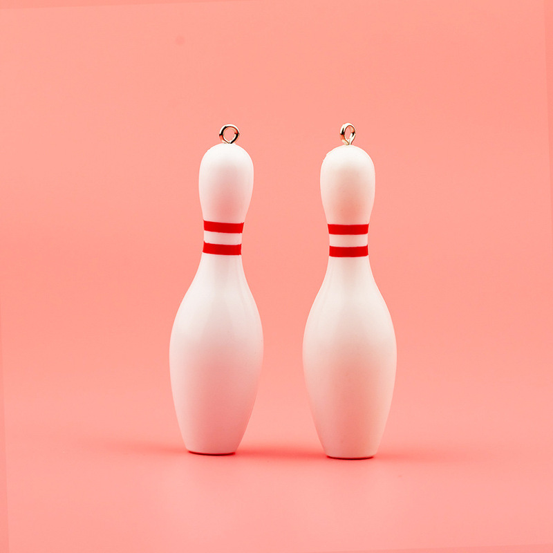 Simulation bowling key pendant sporting goods mini bowling bottle fans souvenir white small bottle