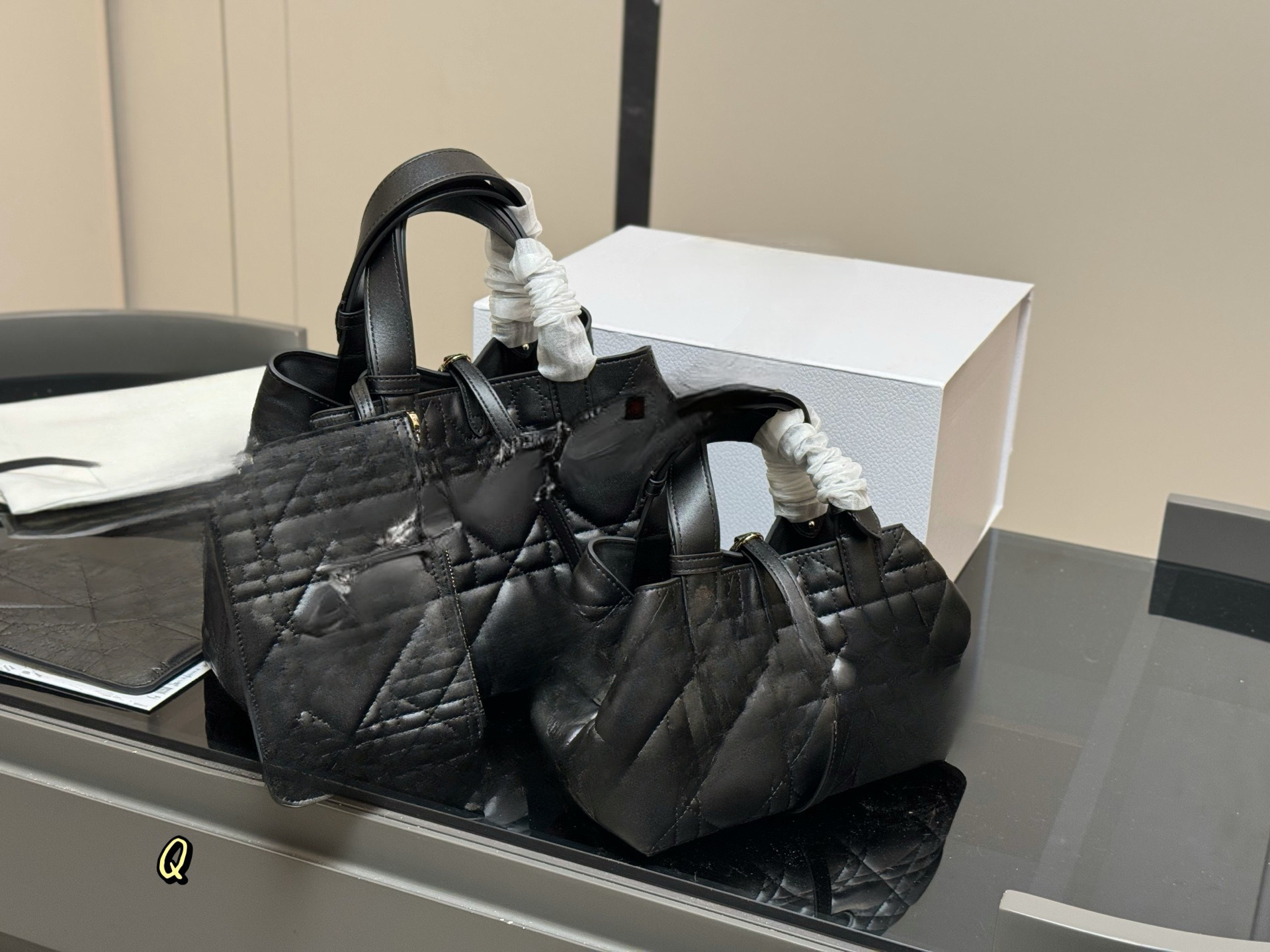 Productos de alta calidad transfronterizos D Toujours bolsos nativos bolsos de cuero, bolsos de hombro verticales horizontales, bolsos de hombro de gran capacidad.