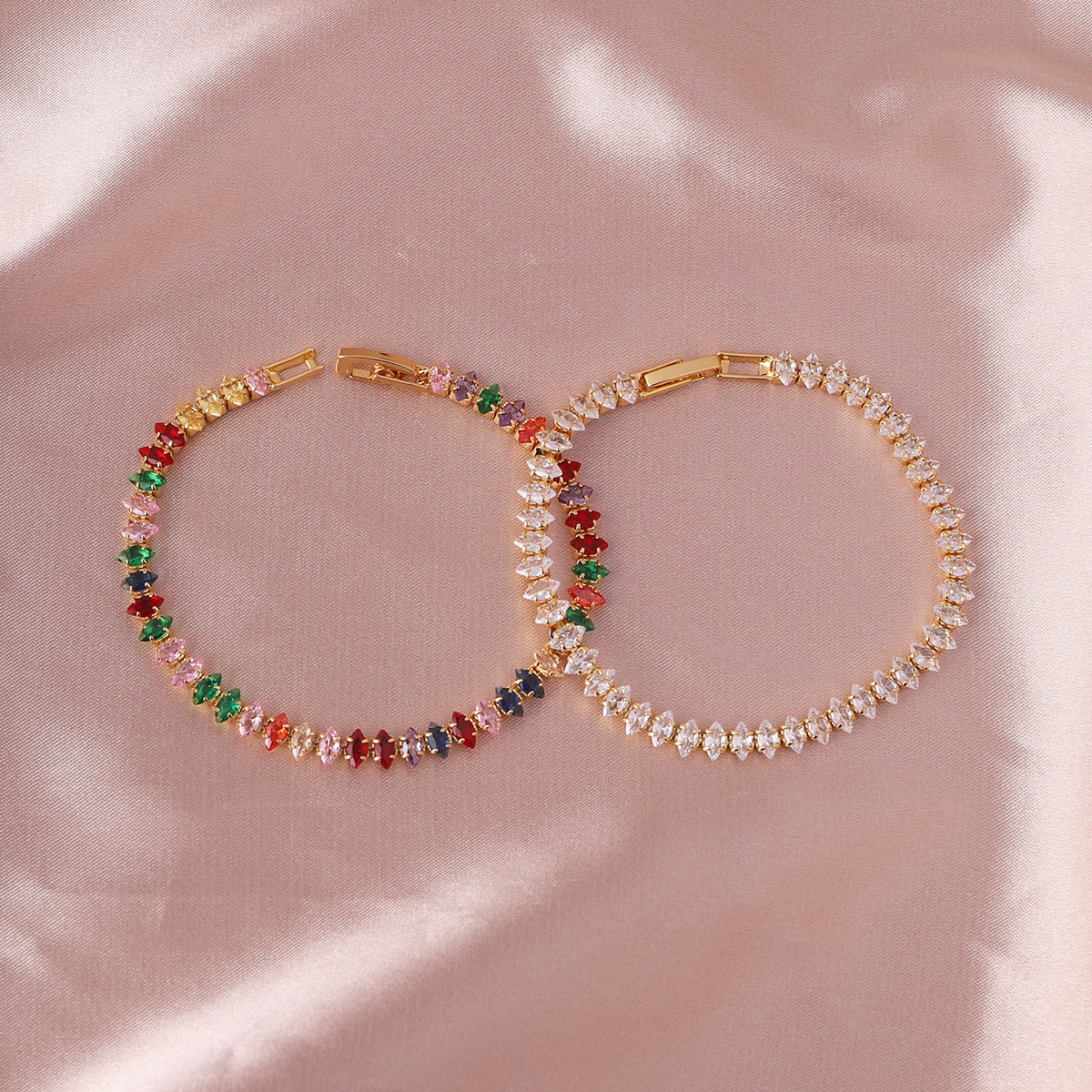 Simple Style Waves Copper Bracelets Plating Zircon Copper Bracelets