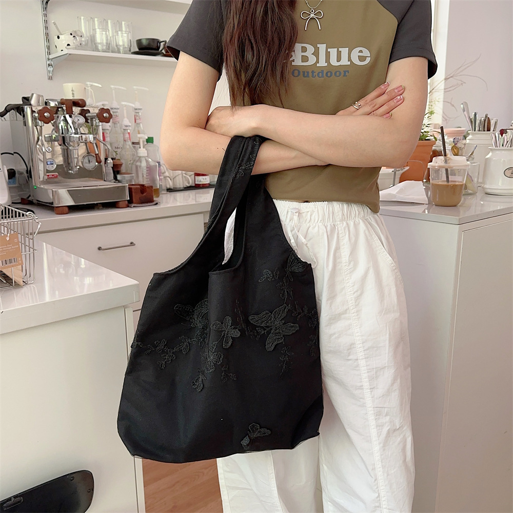 44292 Traditional Chinese style retro embroidered lace butterfly cloth bag for casual women's travel, canvas bag, large capacity single-shoulder bag undefined