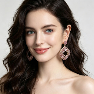 �p�ݸ߼��������U���荶��h���|�������Ɍ������йŌm͢�L���