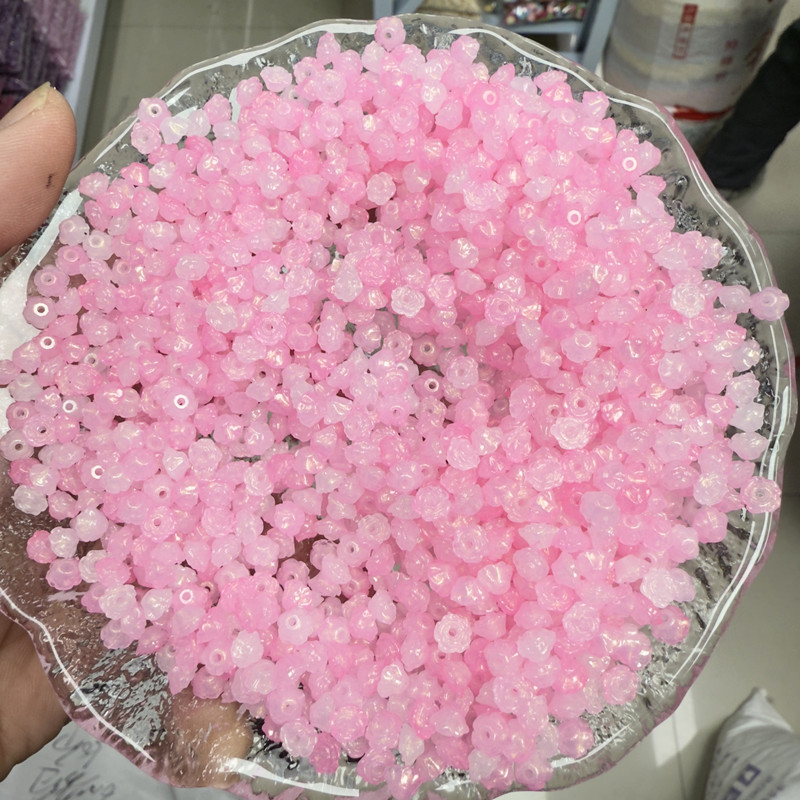 Luz nocturna brillante dorada rosa mini camellia acrílico diy cuentas hechas a mano al por mayor explosión de sonido