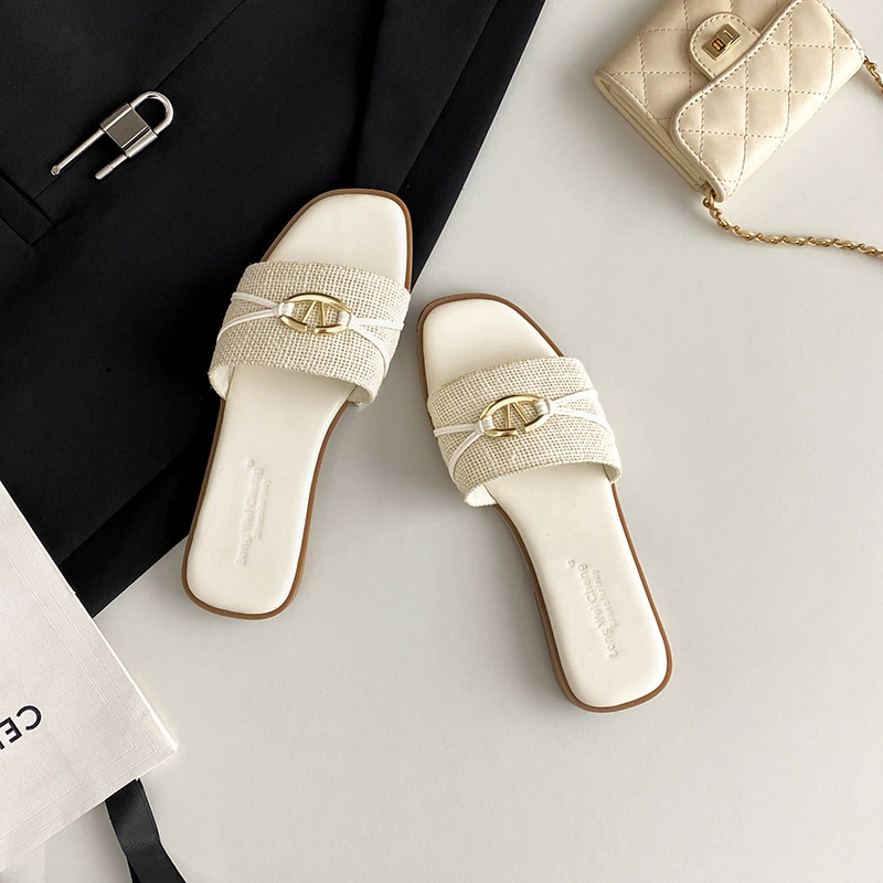 Slippers, fashionable universal beach footwear, french style