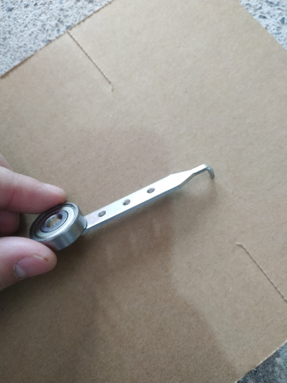 缝纫机配件 电脑高头车 电脑罗拉车靠边器吊膀头 大轮厚料 雪地靴