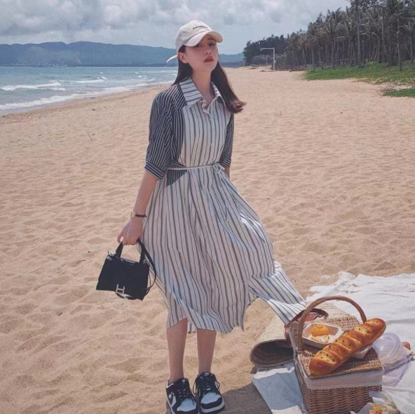 韩版黑白条纹衬衫连衣裙子女夏季2022新款设计感小众收腰显瘦气质