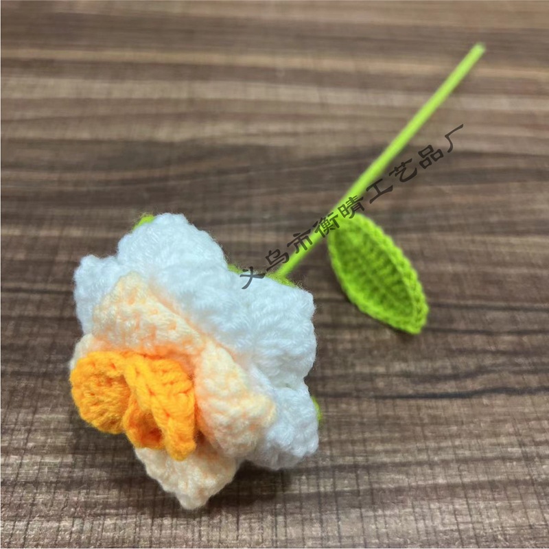 Lily tejido a mano acabado rosa Lily Tulip flor artificial lana ramo regalo