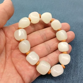 玉器工艺品;工艺原料;和田玉项饰