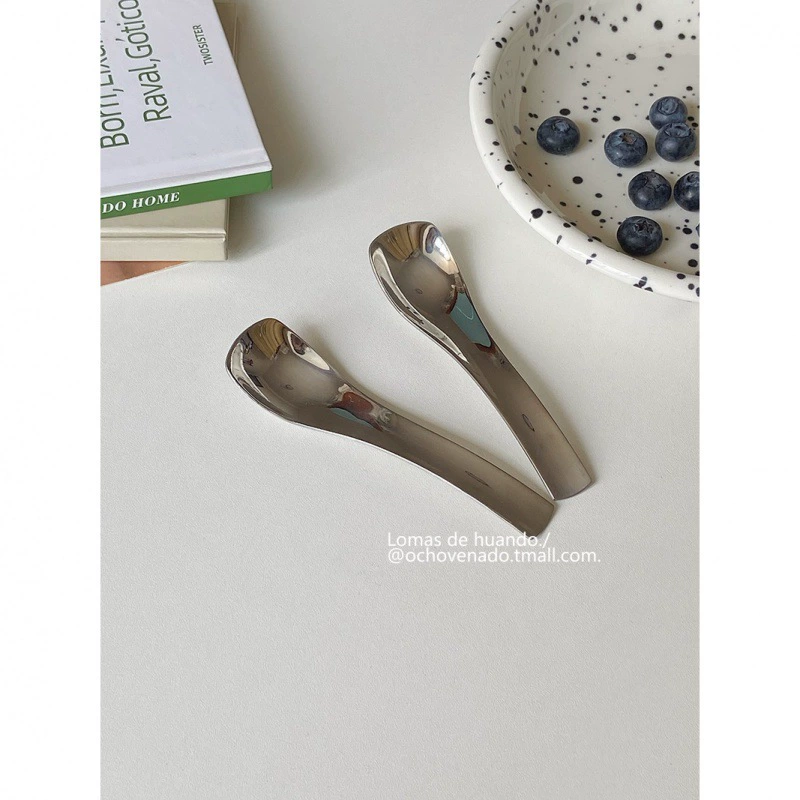 Корейский INS Wind Pudding Yogurt Тушеное Сталь 304 Dessert Cake Spoon Breakfast Spoon Short-handled Ресторанный вкус Чаша для риса