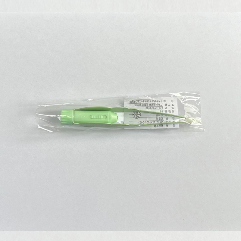 Bag of tweezers (green)