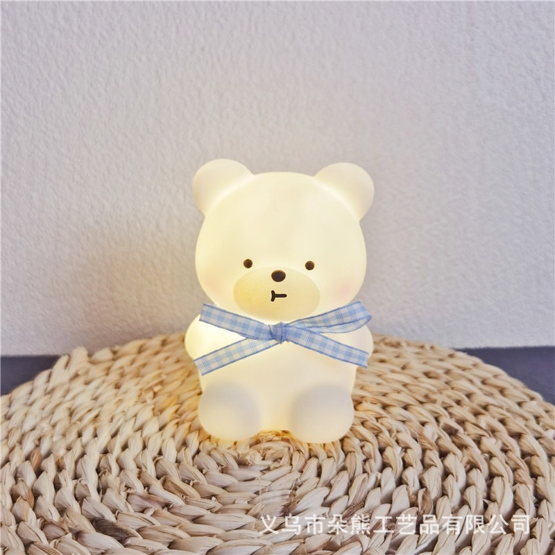 곰 화이트-블루 리본