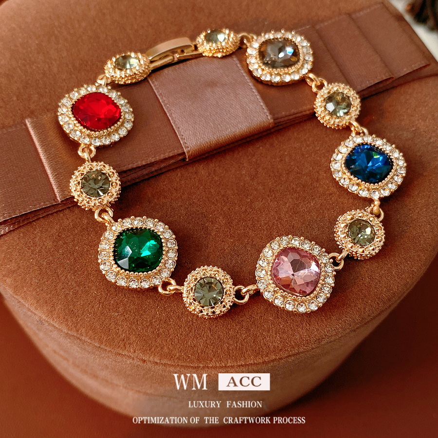 Medieval vintage diamantes geométricos pulsera de fijación pulsera de moda retro versátil pulsera ligera lujo de alta sensación joyas de mano mujeres image 1