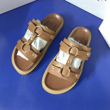�P���T��כ�Ь�ļ�2026�⴩�¿ʽ���eһ��ɳ����ЬŮ�_�R��Ь