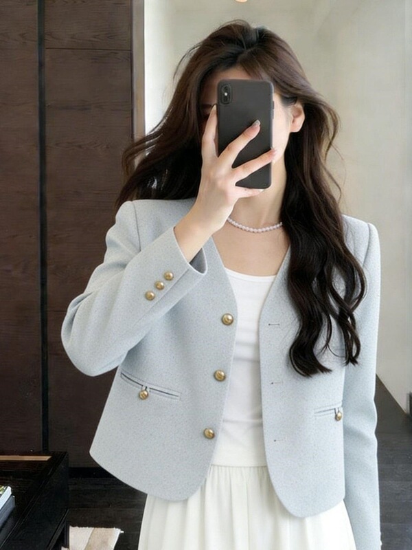 2026 new model, this year's popular hot-selling blazer, stunningly beautiful short blue jacket for petite women in spring 2026 new model, this year's popular hot-selling blazer, stunningly beautiful short blue jacket for petite women in spring
