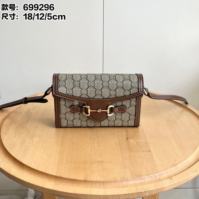 2024 Summer New Style 1955 European and American Retro Presbyopic Horizontal Small Square Bag Box Bag Fashionable Shoulder Crossbody Women's Bag