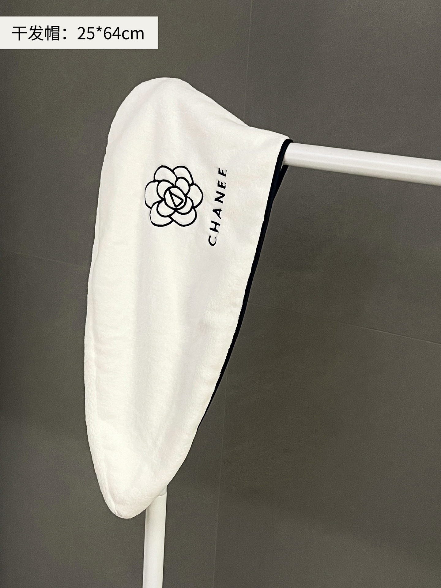 Camelia - sombrero de pelo seco