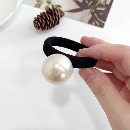 Fashionable and simple rubber band Korean style hair rope women's small fragrant pearl large intestine hair ring head flower versatile commuting accessories