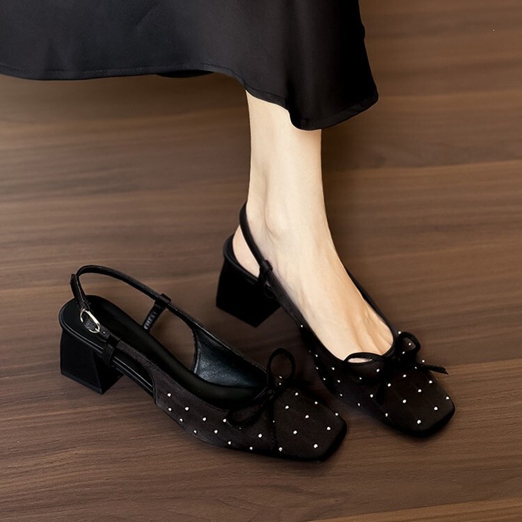 Bow-Tie Black Single-Strap Closed-Toe Sandals for Women, 2026 New Summer Style, Satin Chunky High Heels for Outdoor Wear Bow-Tie Black Single-Strap Closed-Toe Sandals for Women, 2026 New Summer Style, Satin Chunky High Heels for Outdoor Wear